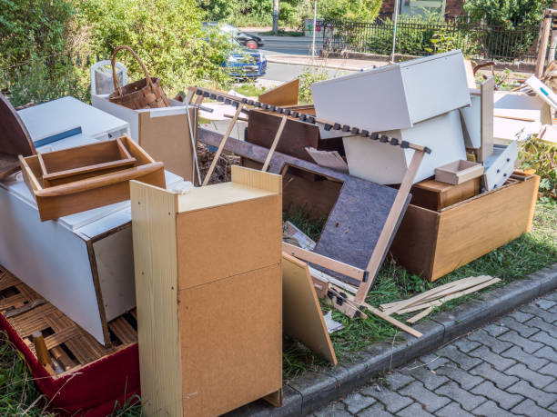 Best Attic Cleanout  in USA